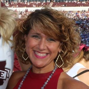 Meet your Posher, Angela